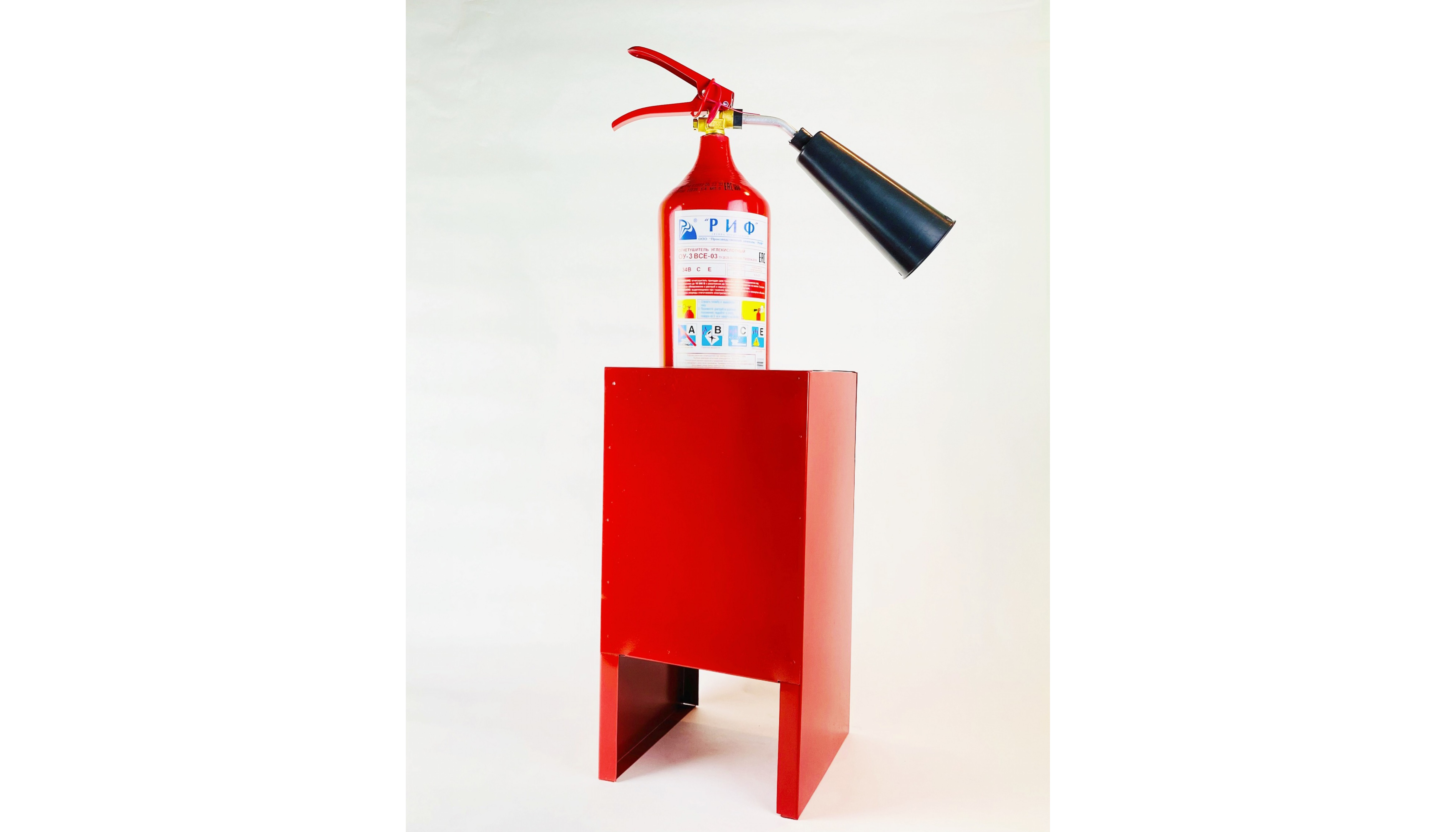 Срок годности огнетушителя  всех видов  Как проверить срок у порошковых ОП-4 ; ОП-5